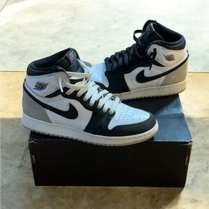 Air Jordan 1 Retro High OG Shadow 2.0